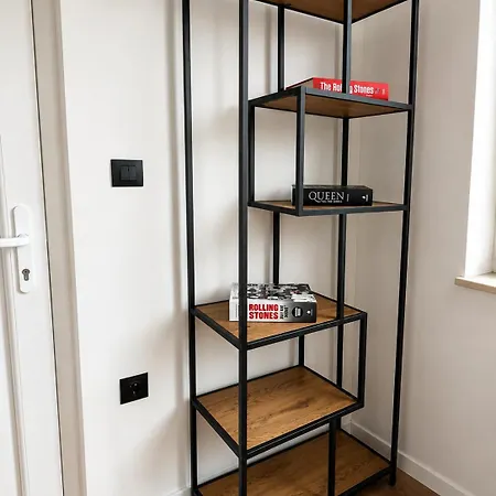 Sea La Vie *